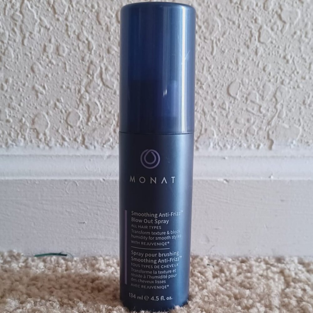 Smoothing Anti-Frizz Blow Out Spray